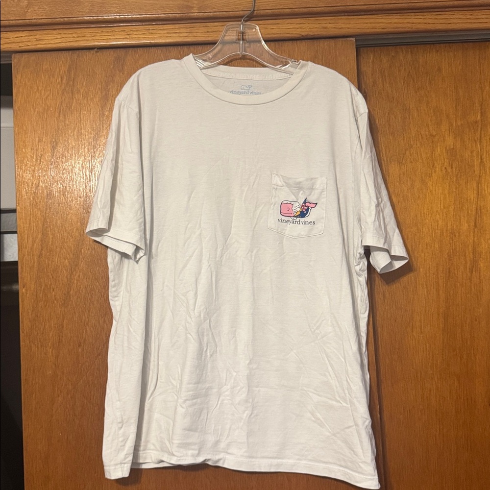 Vineyard vines White Graphic Pocket T-Shirt